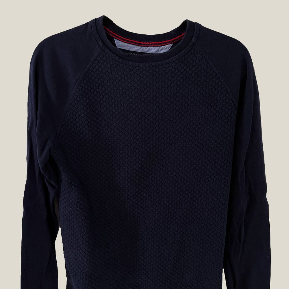 SALE XS TOMMY HILFIGER NAVY QUILTED CREWNECK FLEECE SWEATER